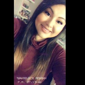 Meet your Posher, Daniela